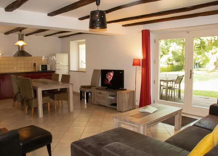 Coquelicot Ferme Du Domaine Les Bachats Apartment